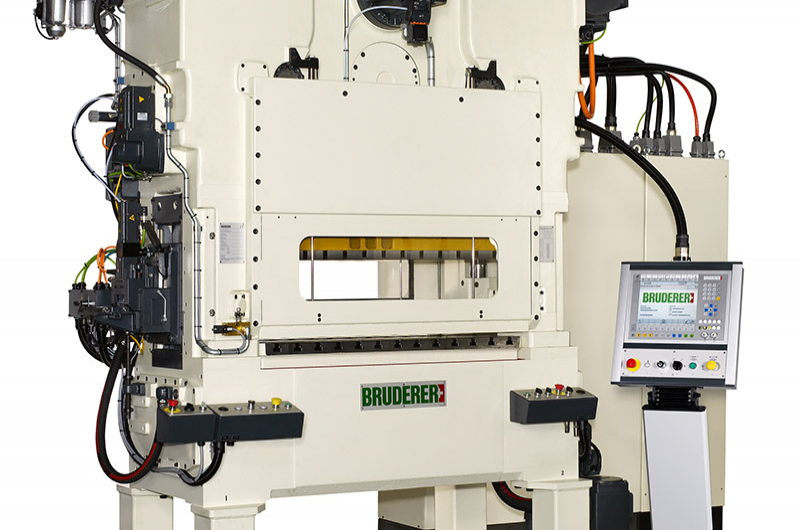 BRUDERER with a long table of 1 250 mm is here!